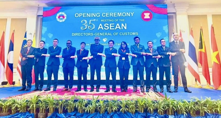 Đại diện Hải quan Việt Nam tham dự Hội nghị Tổng Cục trưởng Hải quan ASEAN lần thứ 35.