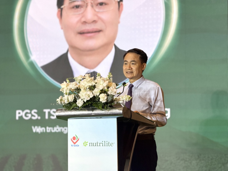 PSG. TS Trần Thanh Dương, Viện trưởng Viện Dinh dưỡng Quốc gia cho rằng chăm sóc sức khỏe chủ động không bắt đầu từ bệnh viện mà từ những lựa chọn dinh dưỡng hằng ngày. Ảnh: VGP/ Ngọc Hân