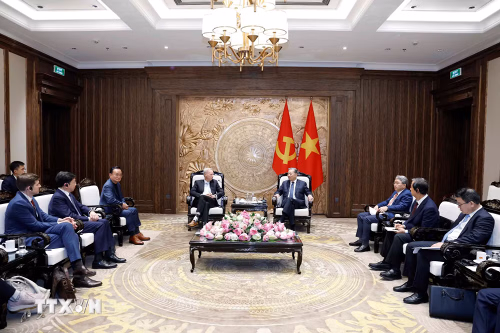 Tổng Bí thư, Chủ tịch nước đánh giá cao việc ông Eric Schmidt và Đoàn thời gian qua đã tích cực phối hợp với các cơ quan của Việt Nam triển khai các chương trình hợp tác trong lĩnh vực trí tuệ nhân tạo - Ảnh: TTXVN
