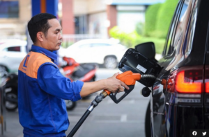 Gov’t extends fuel tax cuts by three months
