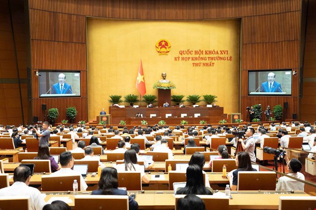 第十六届越南国会第一次临时会议审议设立广宁市和北宁市