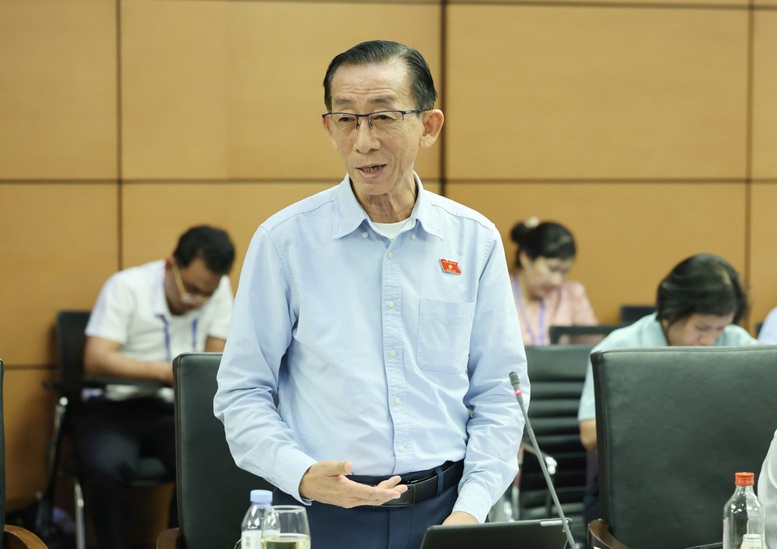 ĐBQH Trần Hoàng Ngân
