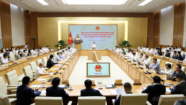 Doanh nghiệp đề nghị chuyển từ tài sản đảm bảo sang dòng tiền - Ảnh chinhphu.vn