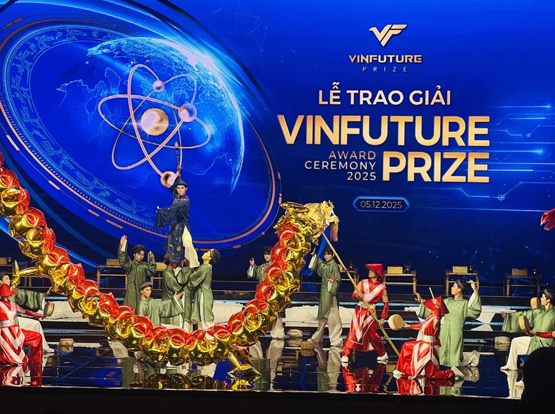 Việc sáng lập và duy trì Giải thưởng VinFuture thể hiện đóng góp của Vingroup trong thúc đẩy hệ sinh thái khoa học, công nghệ và đổi mới sáng tạo tại Việt Nam.