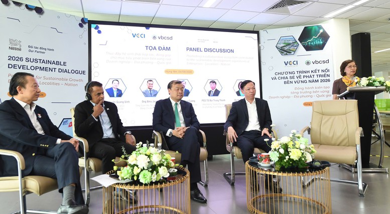 Các diễn giả tham dự phiên đối thoại - Ảnh: VGP/Thùy Dung