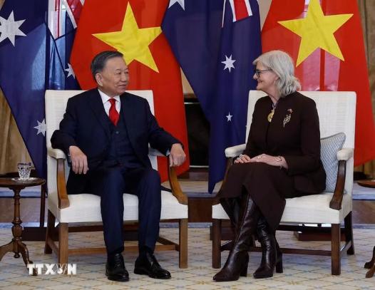 越共中央总书记、国家主席苏林会见澳大利亚总督萨曼莎·莫斯顿
